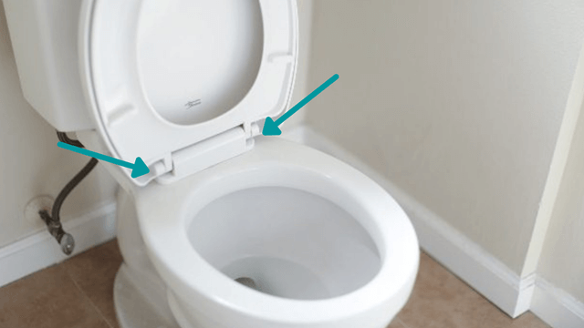 Wrong Position of Toilet Lid